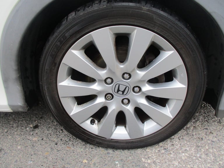 2013 Honda Civic 1.8 i-VTEC EX GT Hatchback 5dr Petrol Manual Euro 5 (s/s) (142 ps) HATCHBACK Pet...
