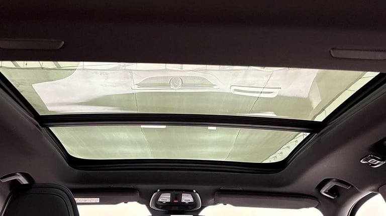 2025 Volvo XC90 Ultra, T8 AWD Plug-in hybrid, Electric/Petrol, Dark, 7 Seats ESTATE Petrol/Electr...