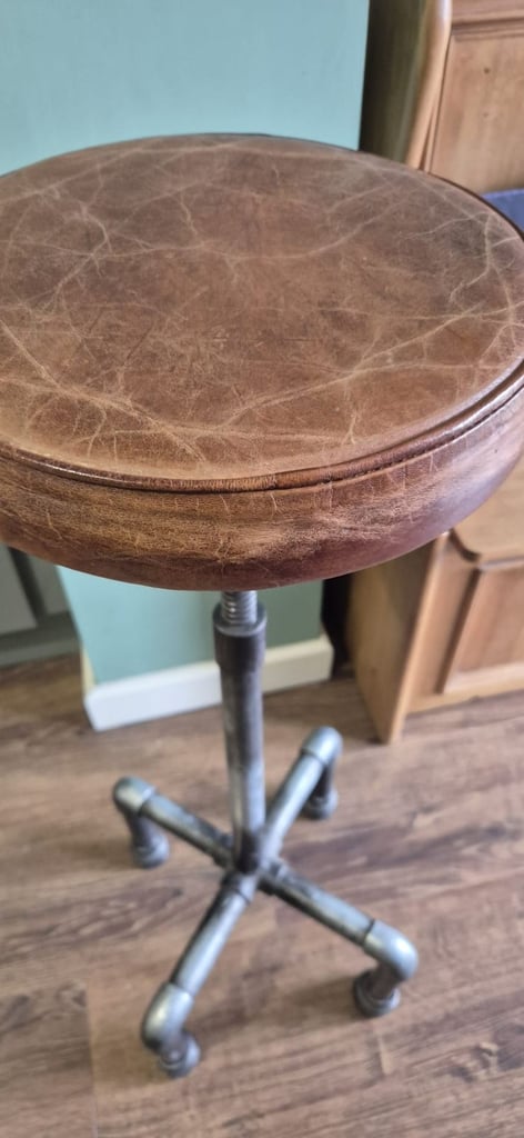 Leather adjustable stool