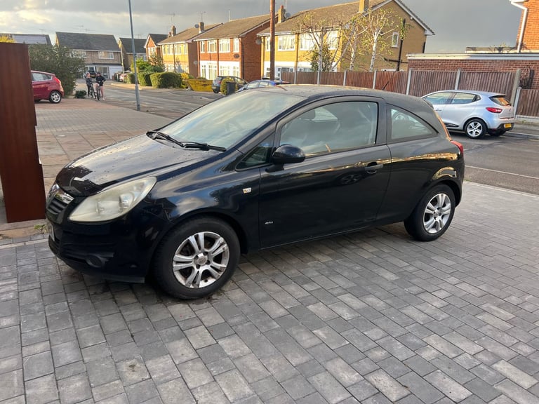 SPARES OR REPAIRS 2009 VAUXHALL CORSA, PLEASE READ FULL DESCRIPTION