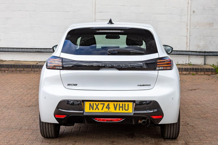 2024 Peugeot 208 1.2 PureTech MHEV Allure Hatchback 5dr Petrol Hybrid e-DSC Euro 6 (s/s) (10 HATC...