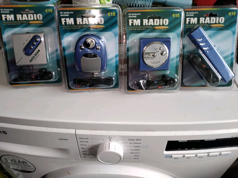 FM pocket radio 