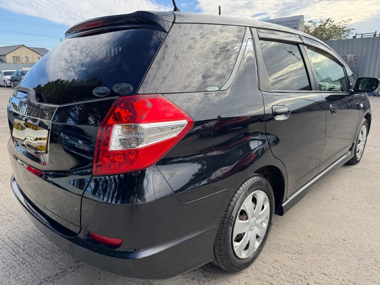 2012 Honda Fit JAZZ 1.5 SHUTTLE  5DR Estate Petrol Automatic