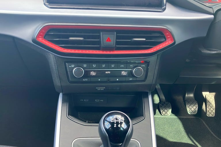  SEAT Arona 1.0 Tsi Fr Suv 5dr Petrol Manual Euro 6 s/s 110 Ps Petrol