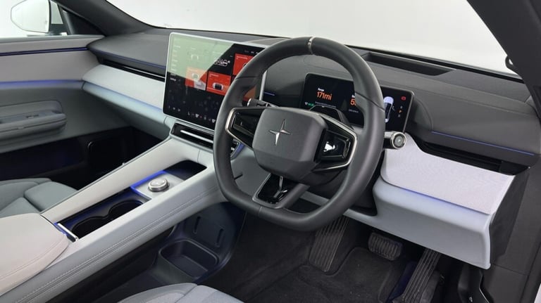2025 Polestar Polestar 4 Polestar 4 Long range Single motor -Pilot-Plus-Privacy Glass Estate Elec...