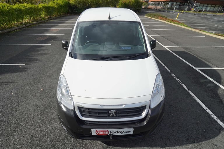 2018 Peugeot Partner 1.6 Partner Professional L1 Blue HDi + EURO 6 Panel Van Diesel Manual