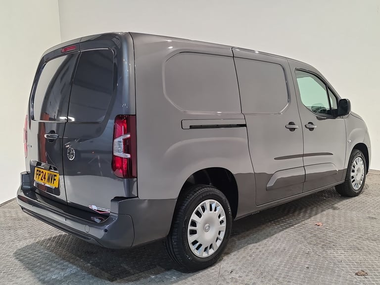 2024 Vauxhall Combo 1.5 TURBO D 2300 PRO P/V L2 H1 100 BHP LWB Panel Van Diesel Manual