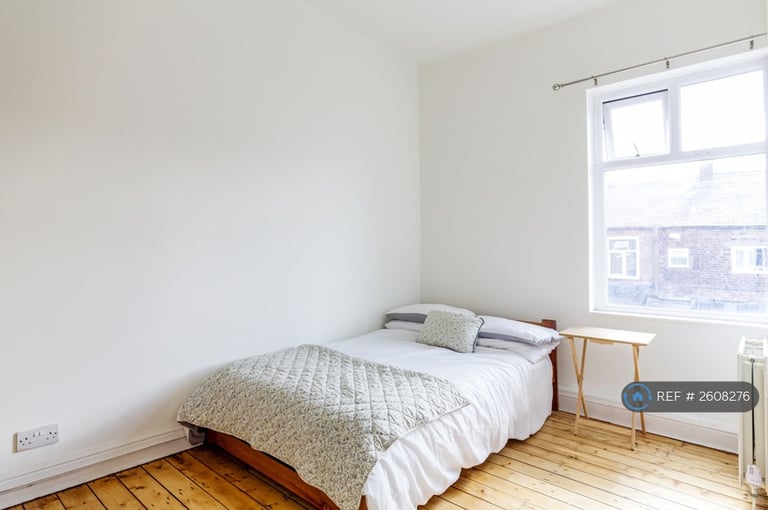 3 bedroom house in Abbey Hey Lane, Abbey Hey, Manchester, M18 (3 bed) (#2608276)