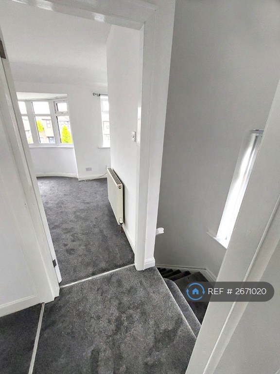 2 bedroom house in Malpas Drive, Warrington, WA5 (2 bed) (#2671020)