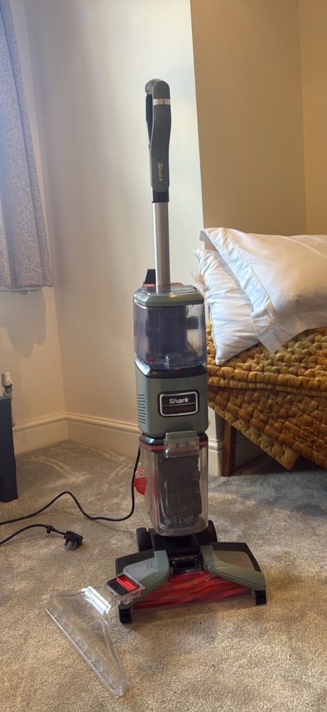 image for Shark CarpetXpert Deep Clean Carpet Cleaner with Built-In Stain & Spot Remove
