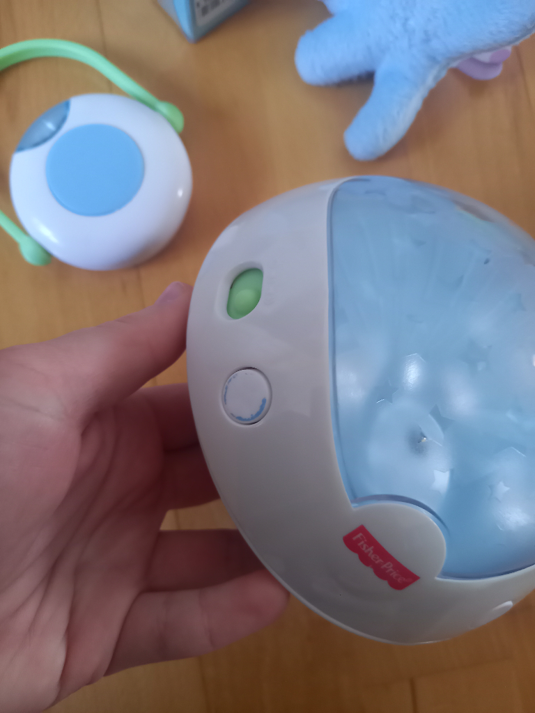 Fisher Price Butterfly Dreams 3-in-1 Projection Cot Mobile