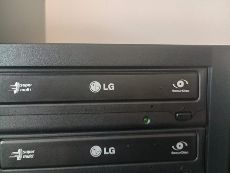 Multi CD DVD RW Disc Burner Copier Duplicator Towers - Collection Clydebank 