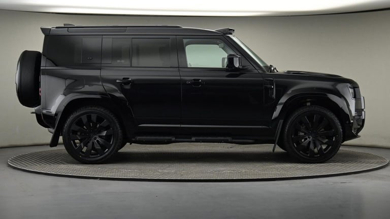 2023 Land Rover Defender 110 3.0 D300 MHEV X-Dynamic HSE SUV 5dr Diesel Auto 4WD Euro 6 (s/s) (30...
