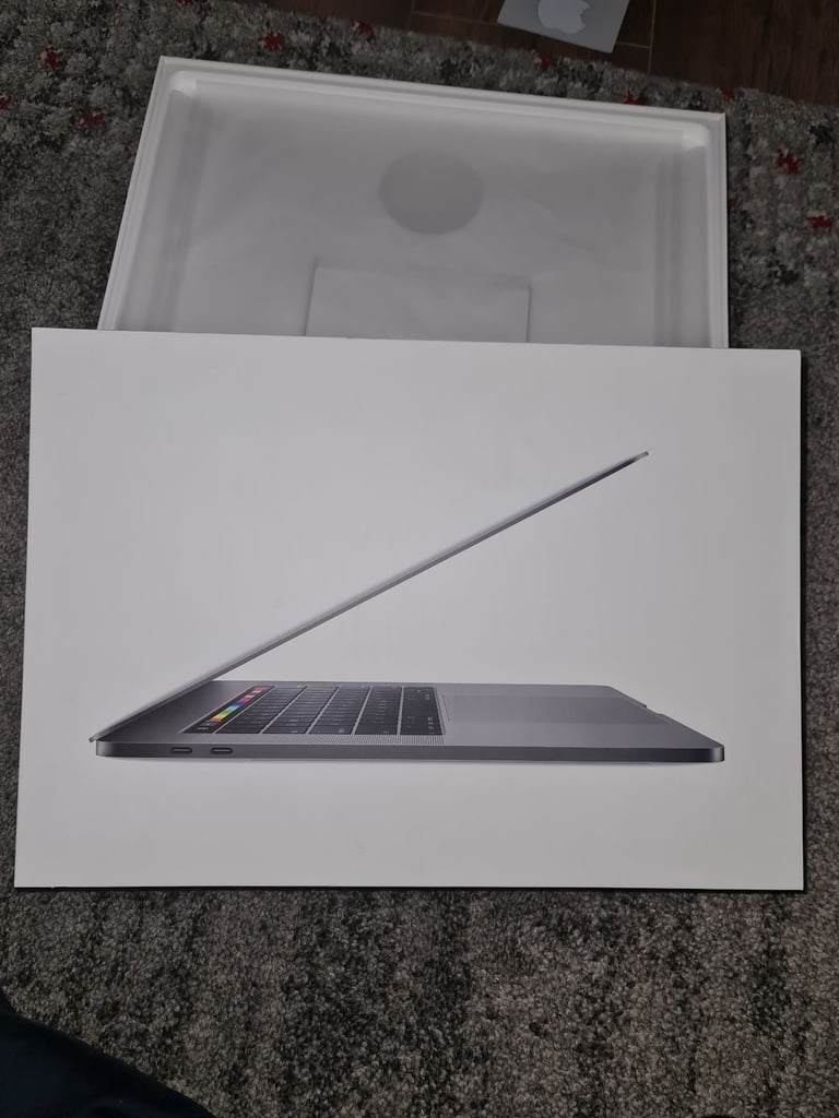 image for Apple Macbook Pro Box