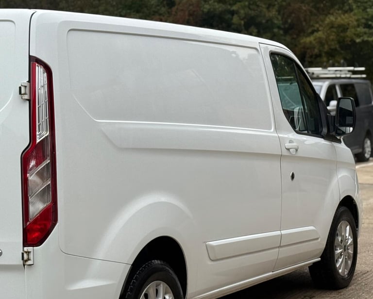 2020 Ford Transit Custom 2.0 300 EcoBlue Limited L1 H1 Euro 6 (s/s) 5dr Diesel