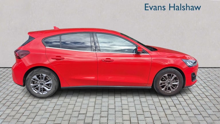 2022 Ford Focus 1.0 EcoBoost Hybrid mHEV Titanium 5dr Auto HATCHBACK PETROL Automatic