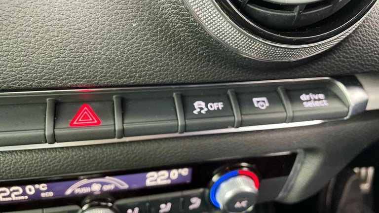 2018 Audi A3 S line 1.5 TFSI cylinder on demand 150 PS S tronic Automatic Hatchback Petrol Automatic