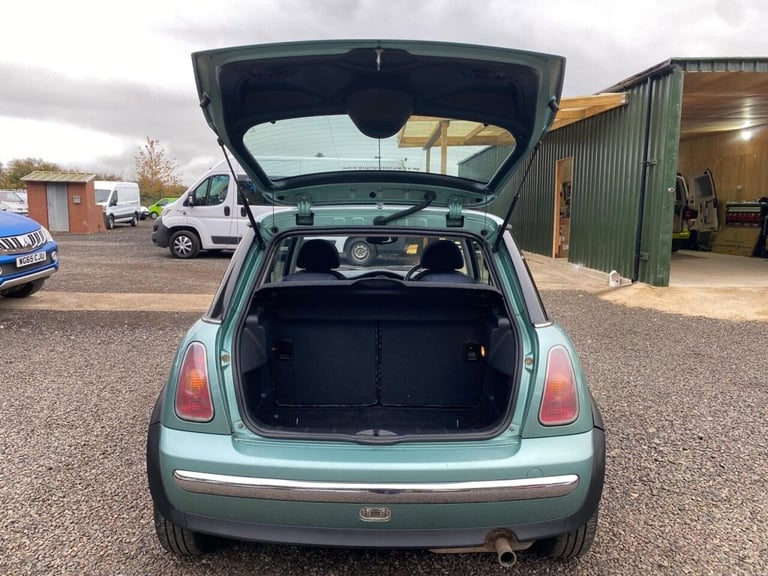 2002 MINI Hatch 1.6 One 3dr HATCHBACK PETROL Manual