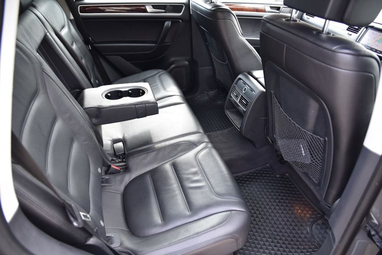 2013 Volkswagen Touareg 3.0h TSI V6 Hybrid SUV 5dr Petrol Hybrid Tiptronic 4WD Euro 5 (s/s) (333 ...