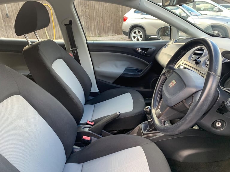 2013 SEAT Ibiza 1.4 SE Euro 5 5dr HATCHBACK Petrol Manual