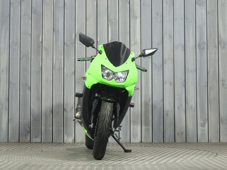 2010 10 KAWASAKI NINJA 250R