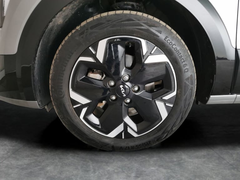 2022 Kia Niro 64.8kWh 3 SUV 5dr Electric Auto (201 bhp) - NAV - HEATED STEERING - DRIVER  Suv Ele...