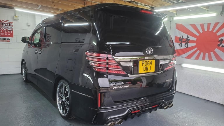 Toyota vellfire golden eyes 2.4 automatic 7 seat japanese import 56k miles 2014 