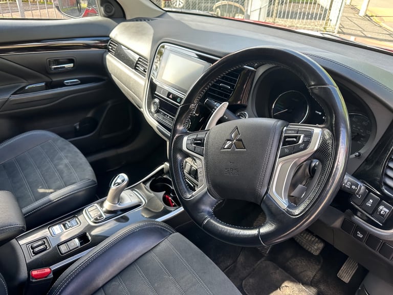 Mitsubishi, OUTLANDER, Estate, 2018, Other, 2360 (cc), 5 doors