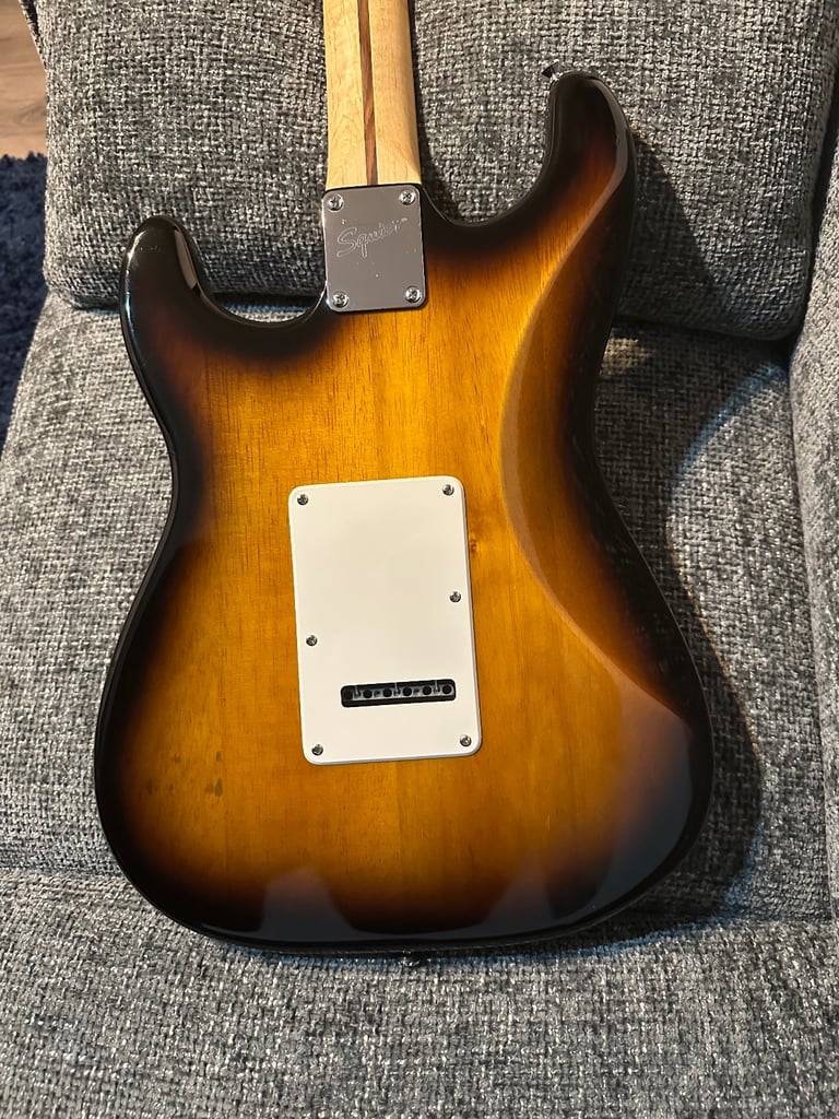  Squier Sonic Stratocaster HSS, 2-Color Sunburst & Line 6 Spider Amp with extras