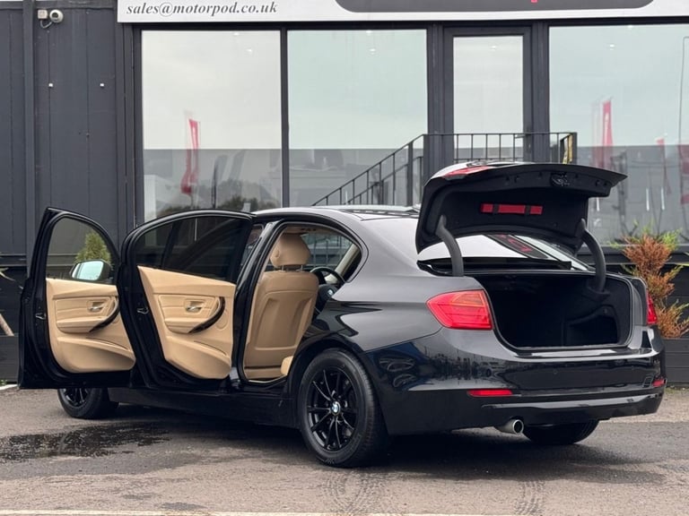 2013 BMW 3 Series 2.0 320d ED EfficientDynamics Business Saloon 4dr Diesel Auto Euro 5 (s/s)  Sal...