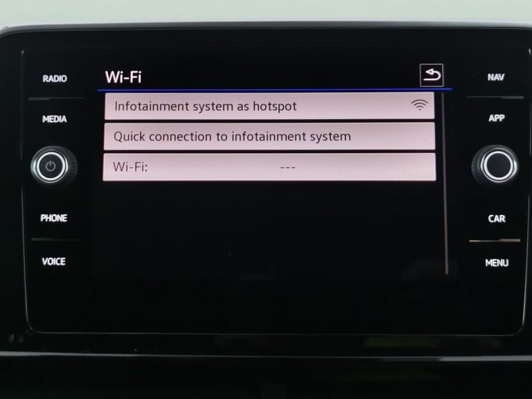 2022 Volkswagen T-Roc 1.5 TSI R-Line 5dr DSG HATCHBACK PETROL Automatic