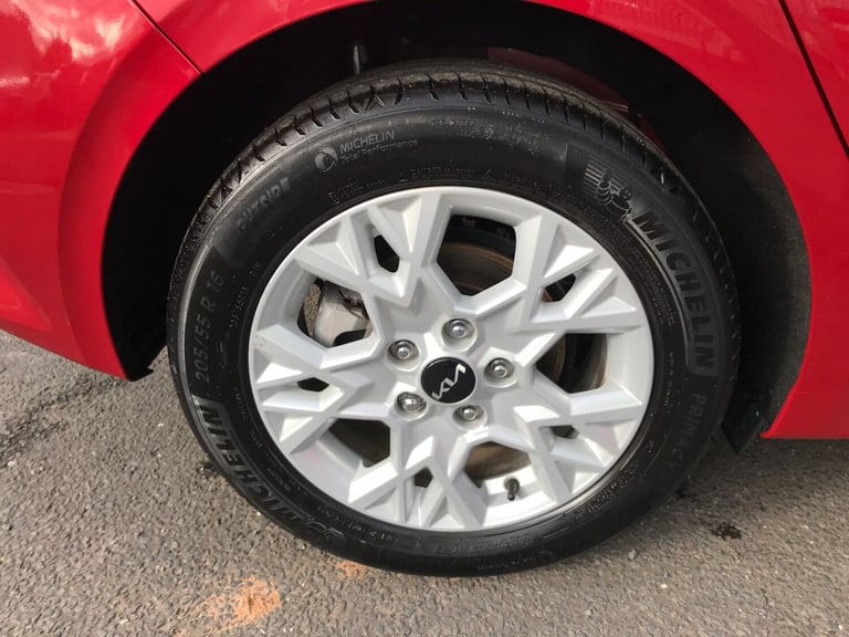 2023 Kia Ceed 1.5T Gdi Isg 2 5Dr Hatchback Petrol Manual