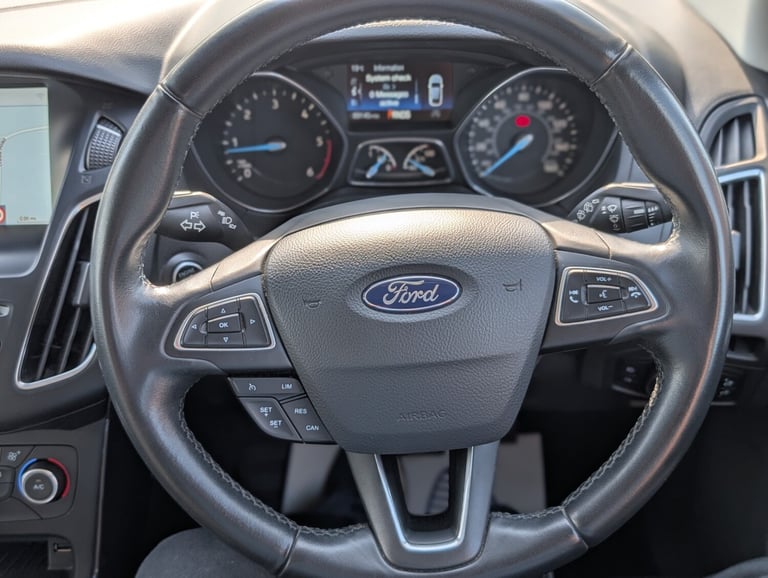 2016 Ford Focus 1.5 TDCi 120 Titanium 5dr Powershift HATCHBACK Diesel Automatic