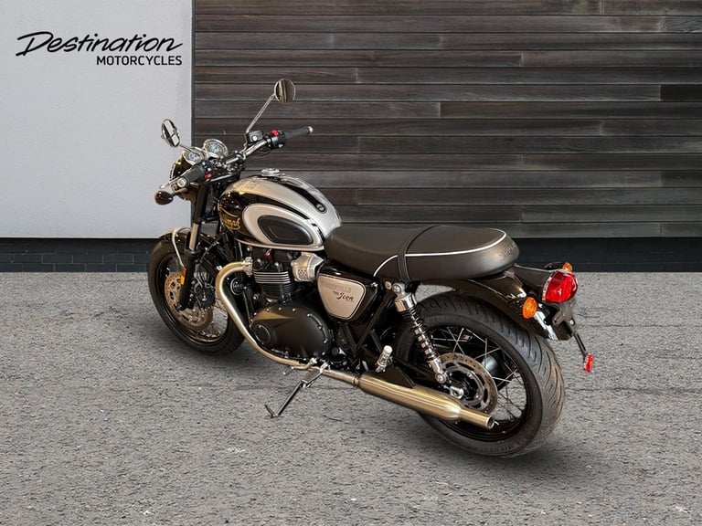 2025 Triumph Bonneville T100 ICON EDITION Petrol black 5 Speed