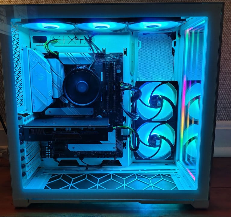 Gaming PC - Ryzen 5500, RX 6600 XT, 16GB DDR4, 1TB, Windows 11 Pro, aRGB