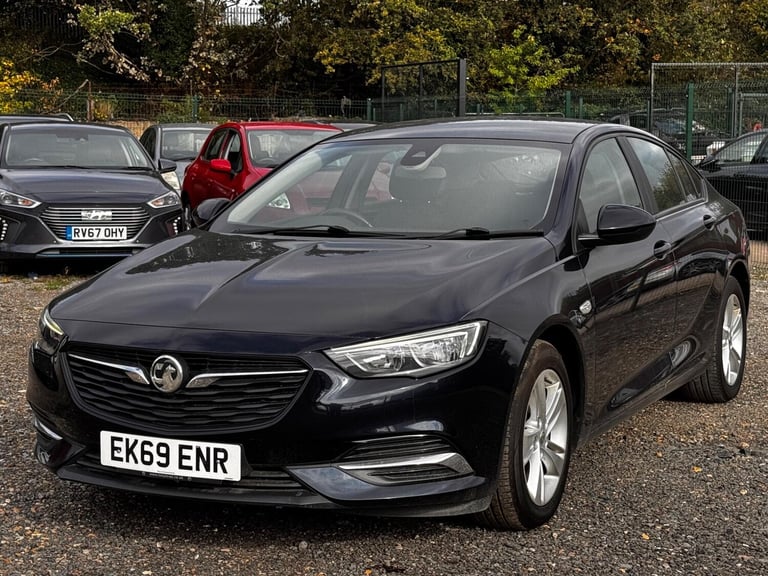 2019 Vauxhall Insignia 1.5T [165] Design Nav 5dr HATCHBACK PETROL Manual