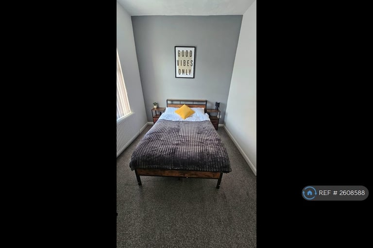 2 bedroom house in Parkfield Avenue, Manchester, M14 (2 bed) (#2608588)