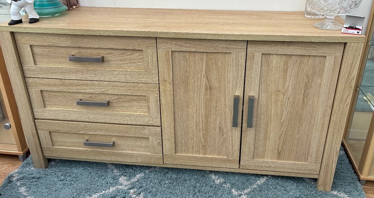 image for Oak effect sideboard 