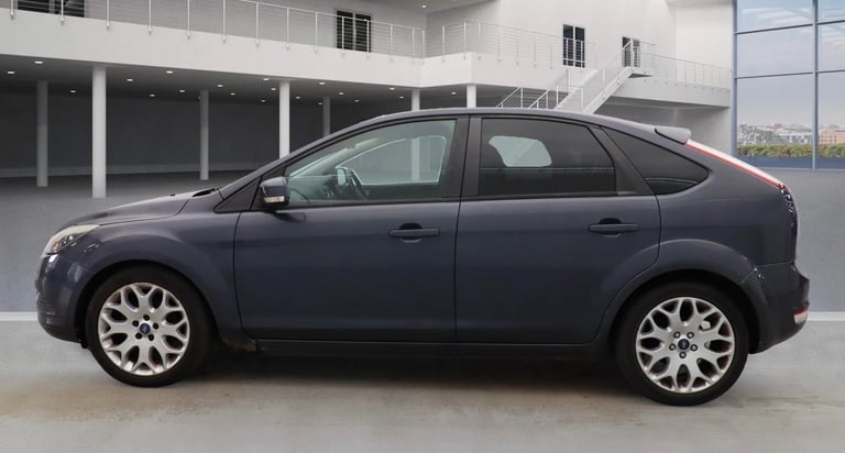 Ford, FOCUS, Hatchback, 2011, Manual, 1560 (cc), 5 doors