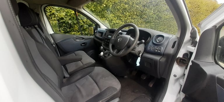 2015 Vauxhall Vivaro 2900 1.6CDTI 115PS H1 Van PANEL VAN Diesel Manual