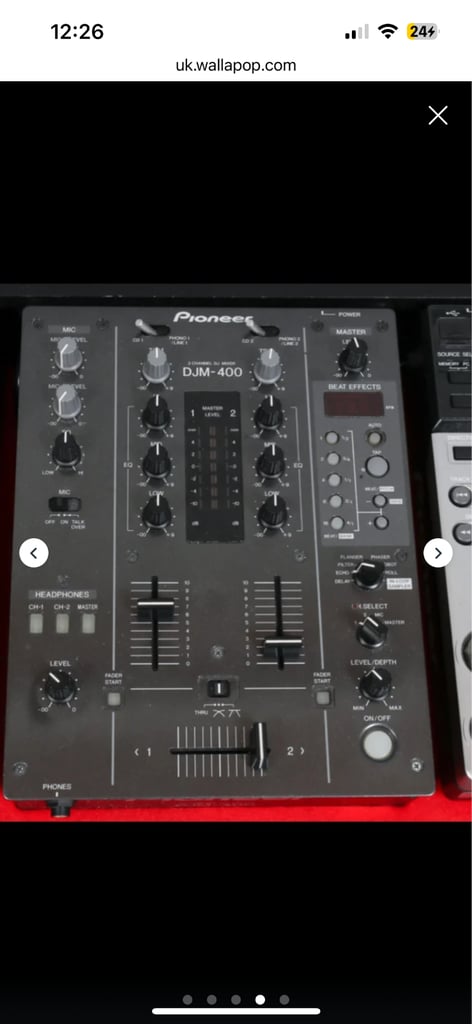 Pioneer CDJ 400s with mixing deck, hardly used 