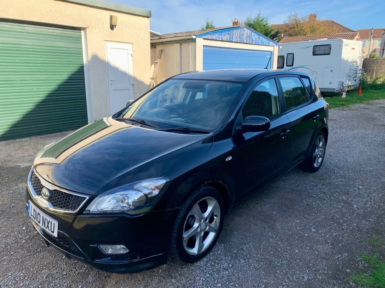 £37 tax 2010 Kia Ceed 1.6