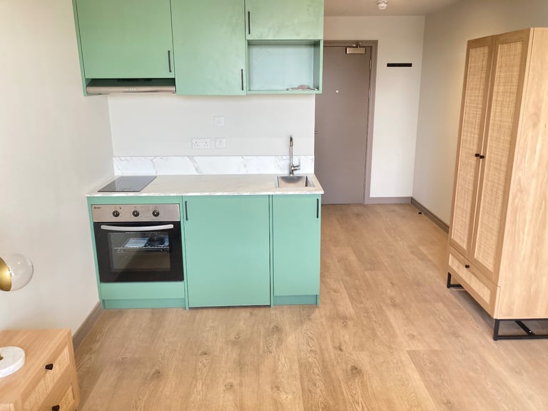 Includes Bills Brand New Build Block Lift Studio Flats Shower Open Plan Very Near Rail Bus Shops
