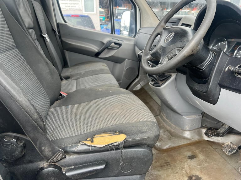 62 Mercedes-Benz Sprinter 13FT DROPSIDE ..YARD VAN PICKUP