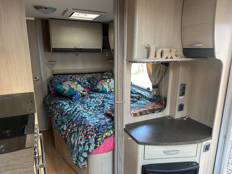 Sterling Coastline Excel 550 caravan 2010