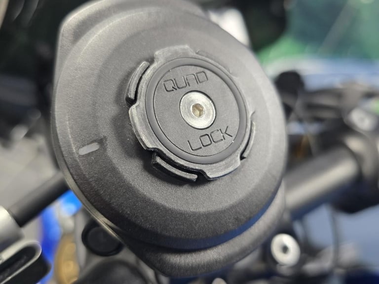 YAMAHA XSR 900