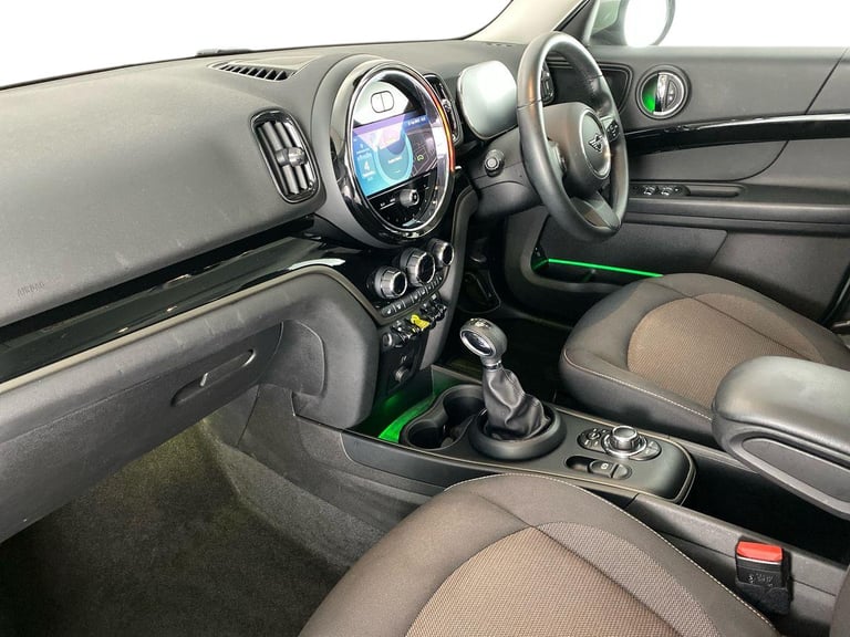 2021 MINI Countryman 1.5 Cooper S E Classic ALL4 PHEV 5dr Auto HATCHBACK PETROL/ELECTRIC Automatic
