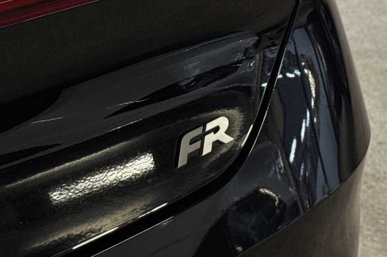 2021 SEAT Leon 1.5 TSI EVO FR Sport 5dr HATCHBACK PETROL Manual