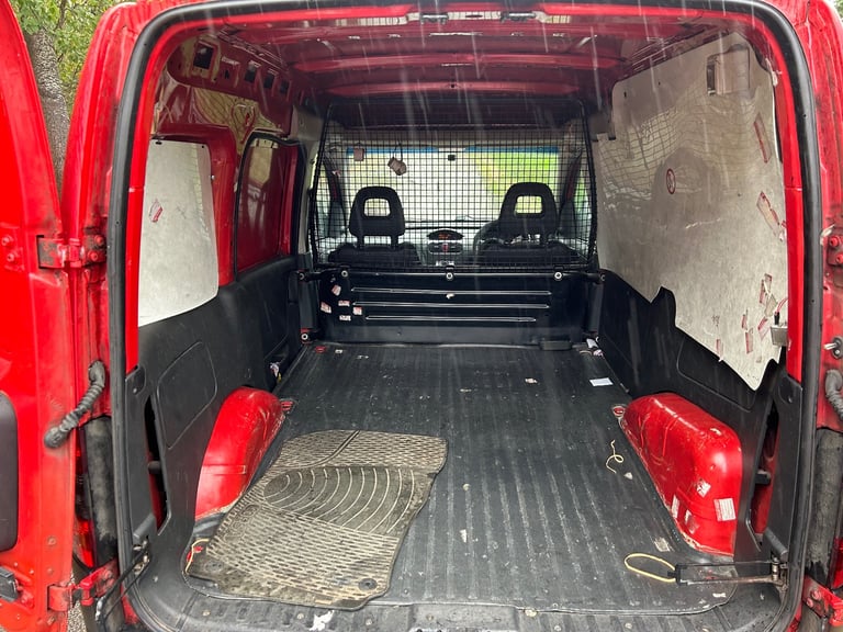 66,000 MILES VAUXHALL COMBO 1.3 CDTI 2010 1 OWNER ROYAL MAIL WITH FULL SERVICE HISTORY NO VAT