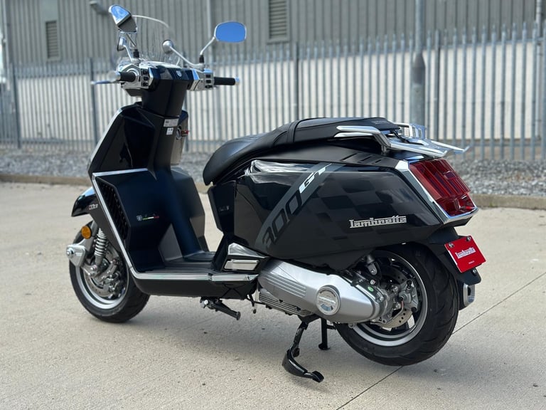 Lambretta X300 GT 300cc Modern Retro Lammy Delivery & Finance UK/IRE 